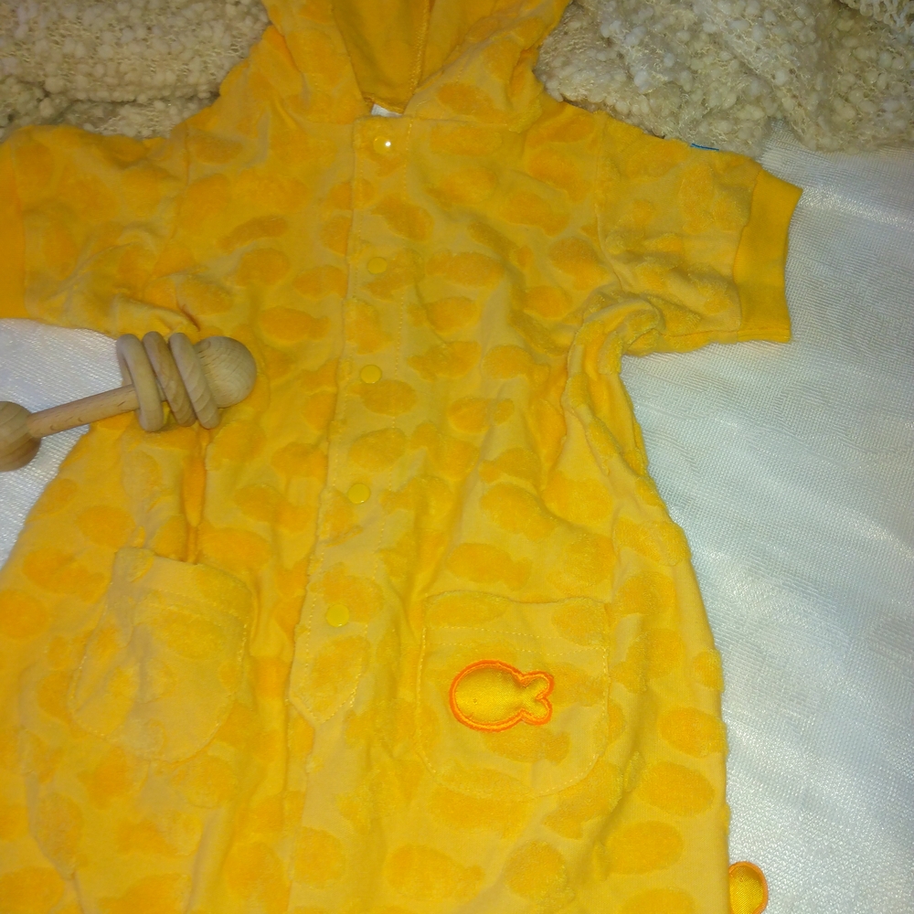 Vintage Carter's Yellow Hooded Kids One Piece - Picture 4 of 6